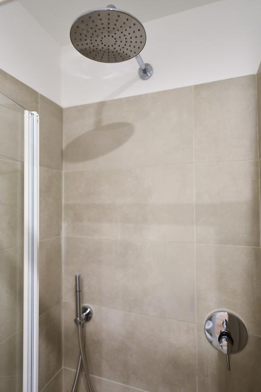 Bright And Comfy 3 Bedroom Apt In Monti Rome Bagian luar foto