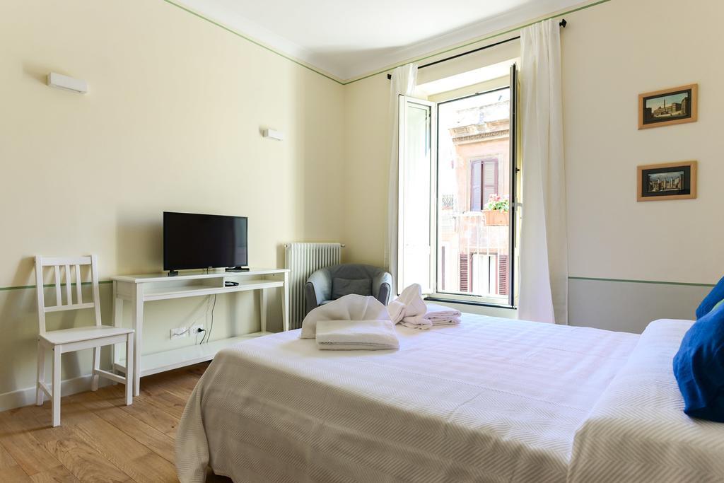 Bright And Comfy 3 Bedroom Apt In Monti Rome Bagian luar foto