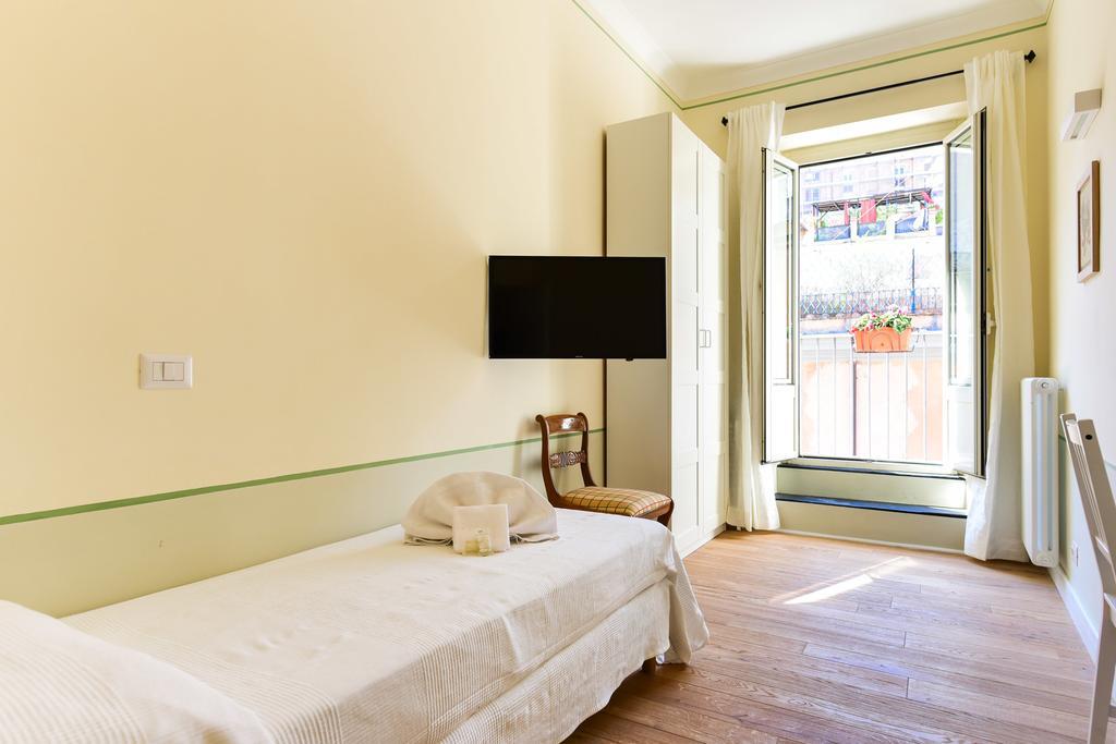 Bright And Comfy 3 Bedroom Apt In Monti Rome Bagian luar foto