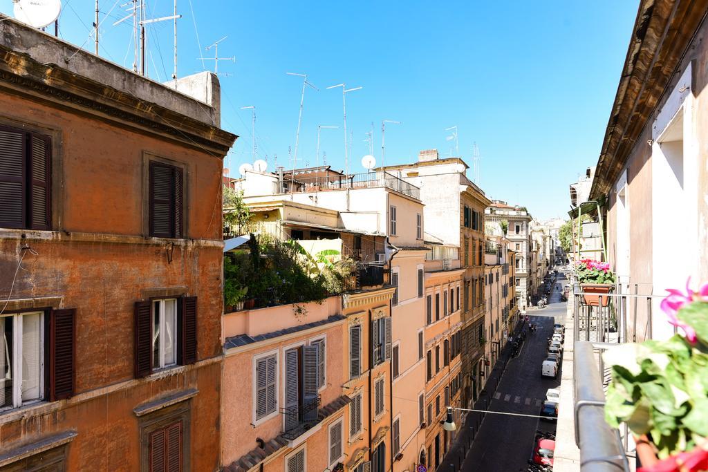 Bright And Comfy 3 Bedroom Apt In Monti Rome Bagian luar foto