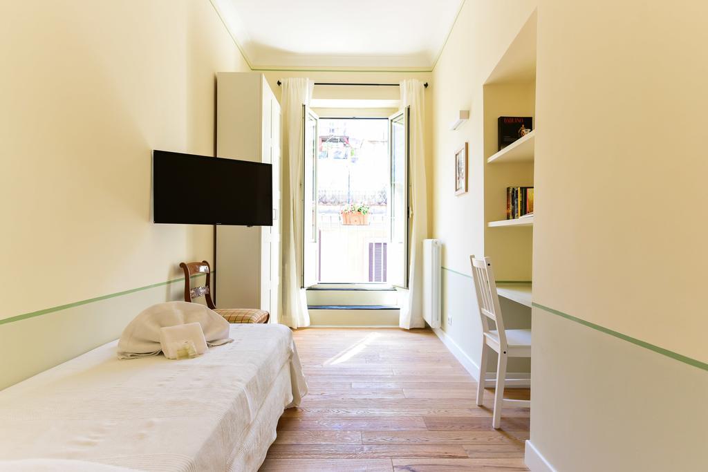 Bright And Comfy 3 Bedroom Apt In Monti Rome Bagian luar foto