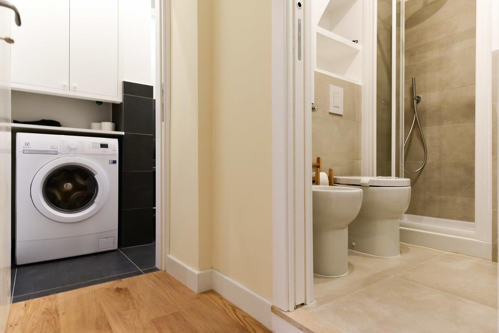 Bright And Comfy 3 Bedroom Apt In Monti Rome Bagian luar foto