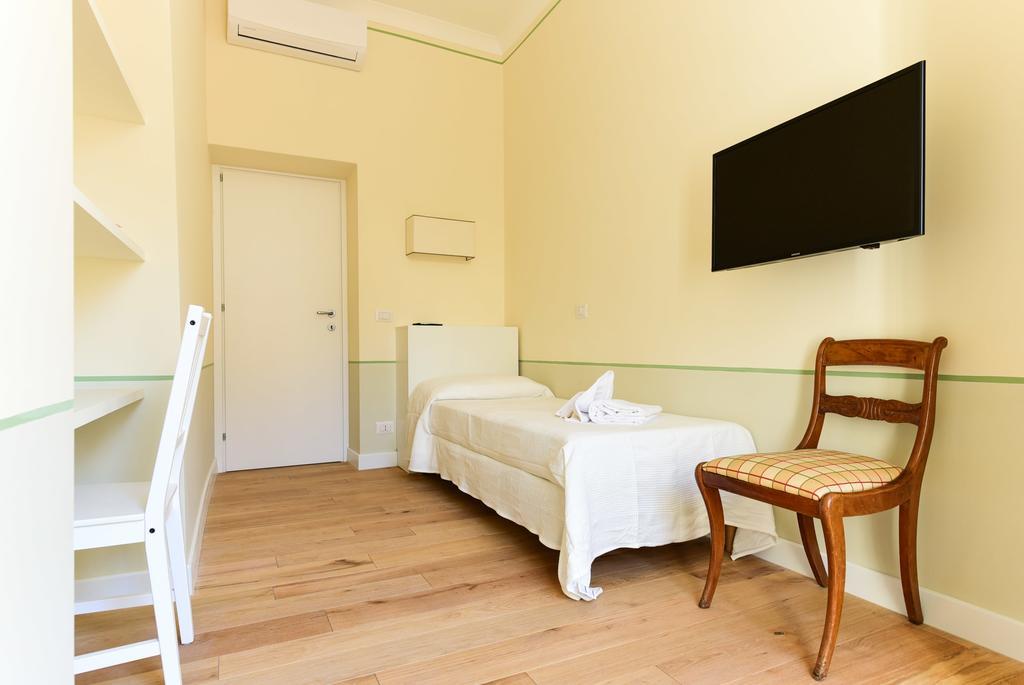 Bright And Comfy 3 Bedroom Apt In Monti Rome Bagian luar foto