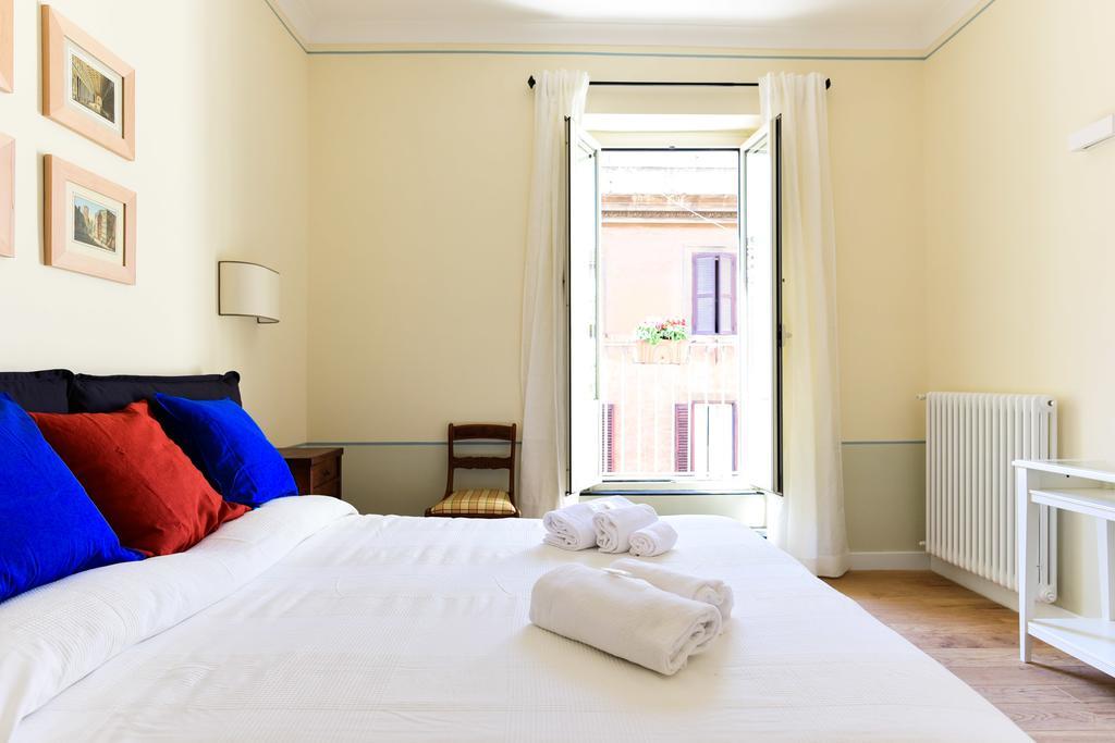 Bright And Comfy 3 Bedroom Apt In Monti Rome Bagian luar foto